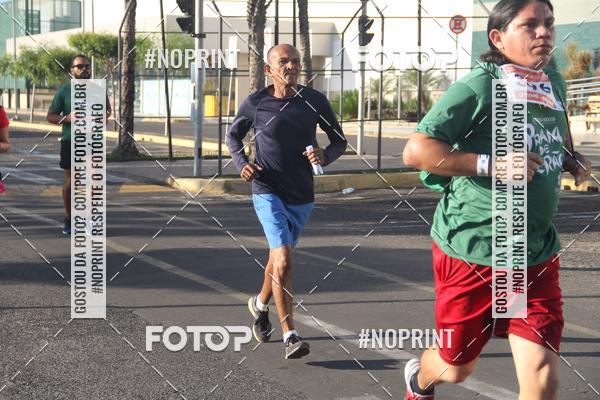 Buy your photos of the eventCORRIDA INDOR PRAIA DE VERO TERESINA SHOPPING on Fotop