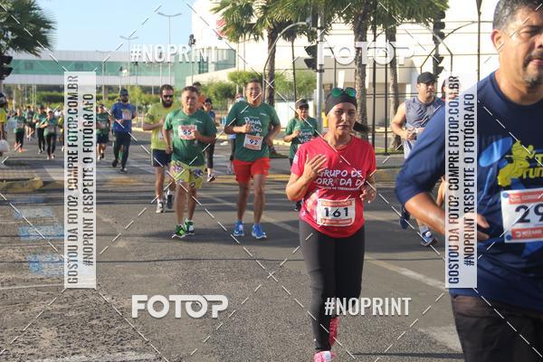 Buy your photos of the eventCORRIDA INDOR PRAIA DE VERO TERESINA SHOPPING on Fotop