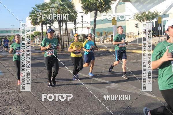 Buy your photos of the eventCORRIDA INDOR PRAIA DE VERO TERESINA SHOPPING on Fotop