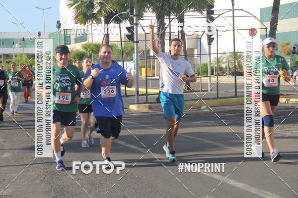 Buy your photos of the eventCORRIDA INDOR PRAIA DE VERO TERESINA SHOPPING on Fotop