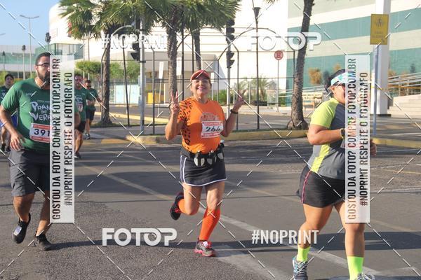 Buy your photos of the eventCORRIDA INDOR PRAIA DE VERO TERESINA SHOPPING on Fotop