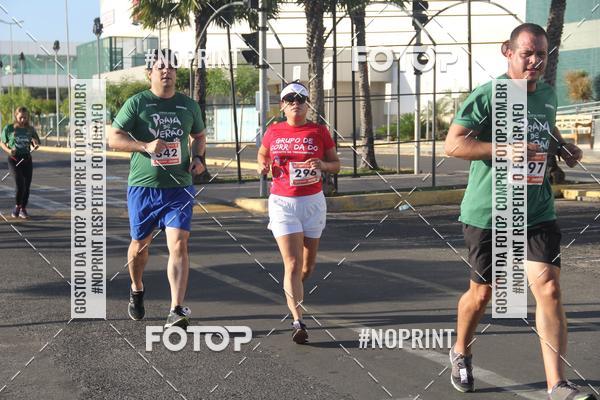 Buy your photos of the eventCORRIDA INDOR PRAIA DE VERO TERESINA SHOPPING on Fotop