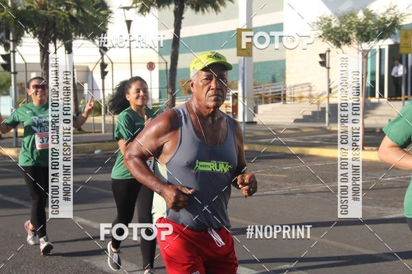 Buy your photos of the eventCORRIDA INDOR PRAIA DE VERO TERESINA SHOPPING on Fotop