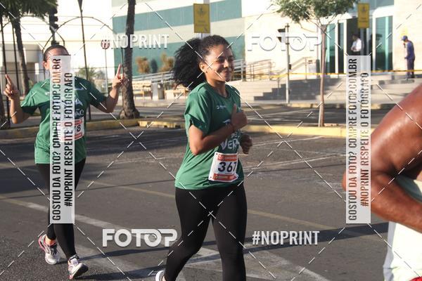 Buy your photos of the eventCORRIDA INDOR PRAIA DE VERO TERESINA SHOPPING on Fotop