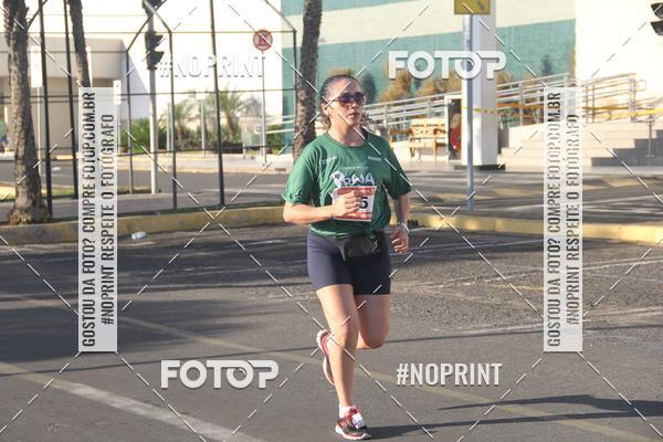 Buy your photos of the eventCORRIDA INDOR PRAIA DE VERO TERESINA SHOPPING on Fotop