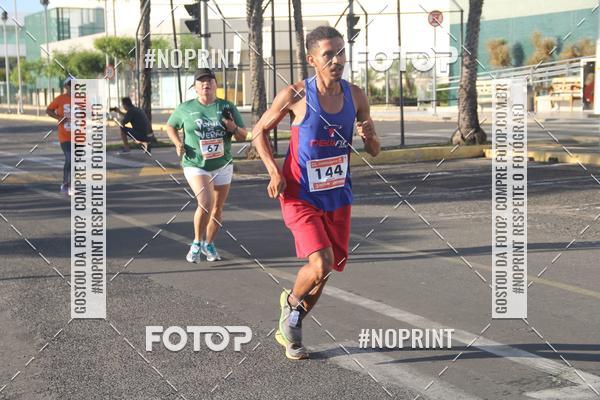 Buy your photos of the eventCORRIDA INDOR PRAIA DE VERO TERESINA SHOPPING on Fotop