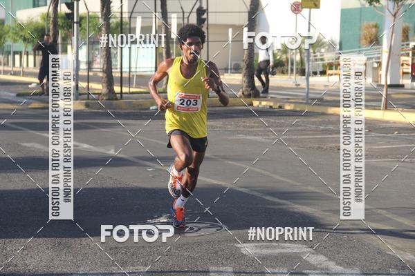 Buy your photos of the eventCORRIDA INDOR PRAIA DE VERO TERESINA SHOPPING on Fotop