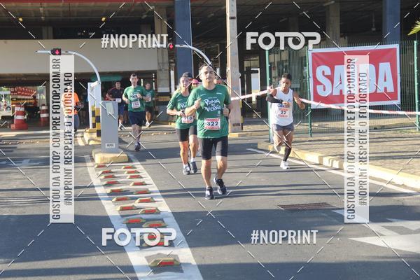 Buy your photos of the eventCORRIDA INDOR PRAIA DE VERO TERESINA SHOPPING on Fotop