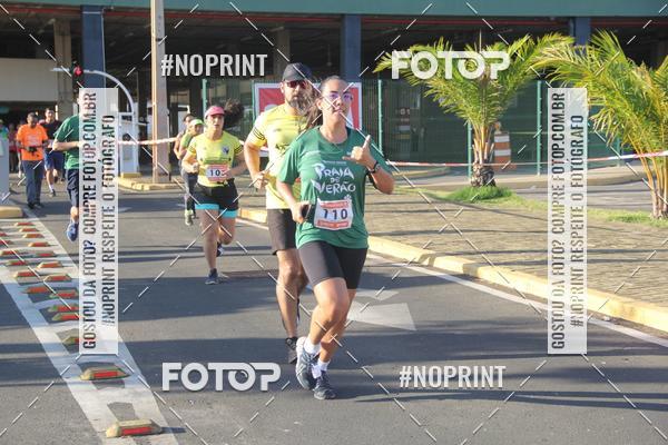 Buy your photos of the eventCORRIDA INDOR PRAIA DE VERO TERESINA SHOPPING on Fotop