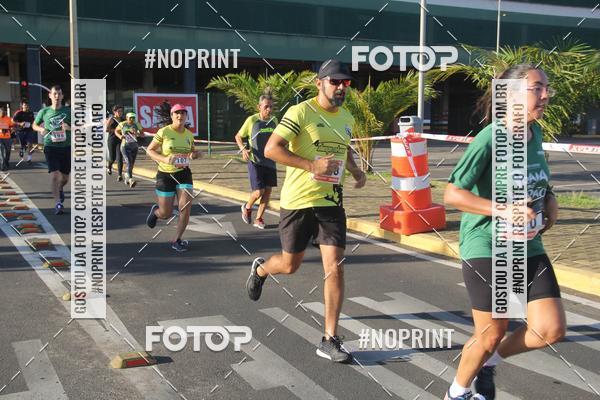 Buy your photos of the eventCORRIDA INDOR PRAIA DE VERO TERESINA SHOPPING on Fotop