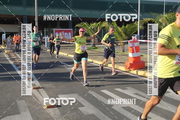 Buy your photos of the eventCORRIDA INDOR PRAIA DE VERO TERESINA SHOPPING on Fotop