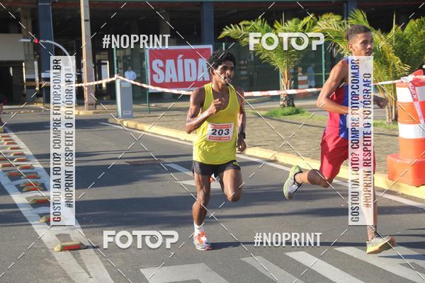 Buy your photos of the eventCORRIDA INDOR PRAIA DE VERO TERESINA SHOPPING on Fotop