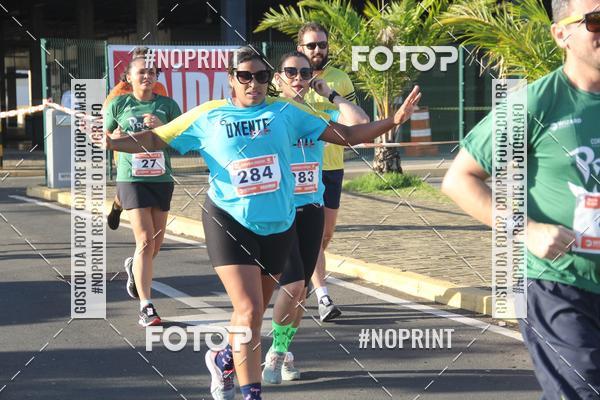 Buy your photos of the eventCORRIDA INDOR PRAIA DE VERO TERESINA SHOPPING on Fotop