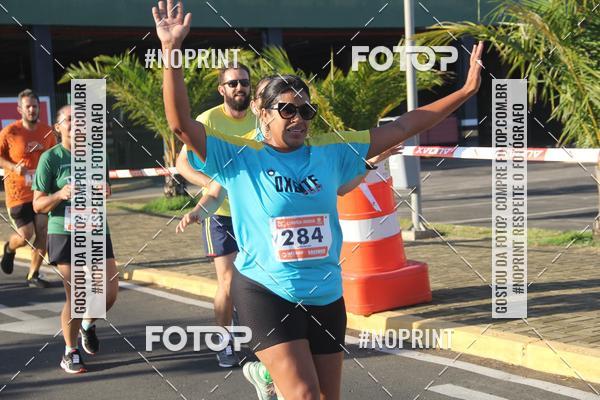 Buy your photos of the eventCORRIDA INDOR PRAIA DE VERO TERESINA SHOPPING on Fotop