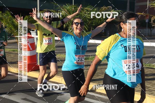 Buy your photos of the eventCORRIDA INDOR PRAIA DE VERO TERESINA SHOPPING on Fotop