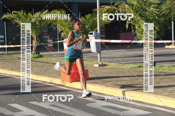 Buy your photos of the eventCORRIDA INDOR PRAIA DE VERO TERESINA SHOPPING on Fotop