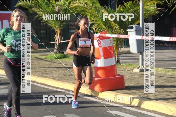 Buy your photos of the eventCORRIDA INDOR PRAIA DE VERO TERESINA SHOPPING on Fotop