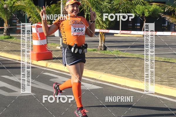 Buy your photos of the eventCORRIDA INDOR PRAIA DE VERO TERESINA SHOPPING on Fotop