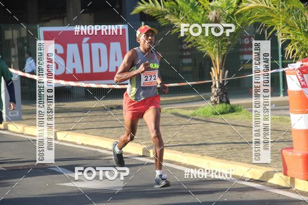 Buy your photos of the eventCORRIDA INDOR PRAIA DE VERO TERESINA SHOPPING on Fotop