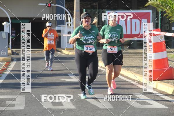 Buy your photos of the eventCORRIDA INDOR PRAIA DE VERO TERESINA SHOPPING on Fotop