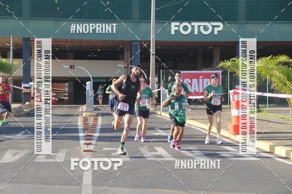 Buy your photos of the eventCORRIDA INDOR PRAIA DE VERO TERESINA SHOPPING on Fotop