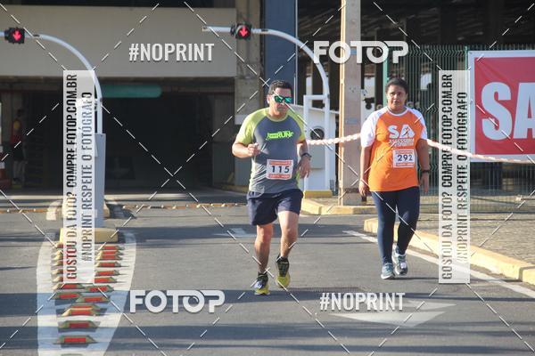 Buy your photos of the eventCORRIDA INDOR PRAIA DE VERO TERESINA SHOPPING on Fotop