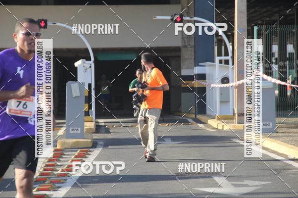Buy your photos of the eventCORRIDA INDOR PRAIA DE VERO TERESINA SHOPPING on Fotop
