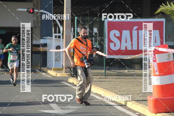 Buy your photos of the eventCORRIDA INDOR PRAIA DE VERO TERESINA SHOPPING on Fotop