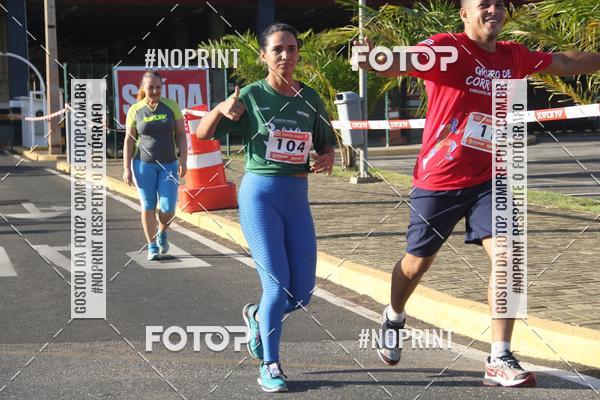 Buy your photos of the eventCORRIDA INDOR PRAIA DE VERO TERESINA SHOPPING on Fotop