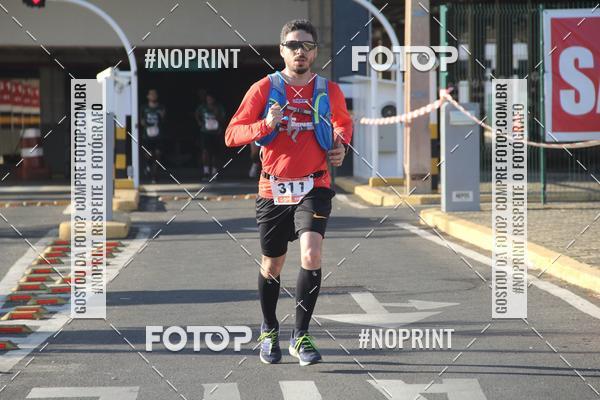 Buy your photos of the eventCORRIDA INDOR PRAIA DE VERO TERESINA SHOPPING on Fotop