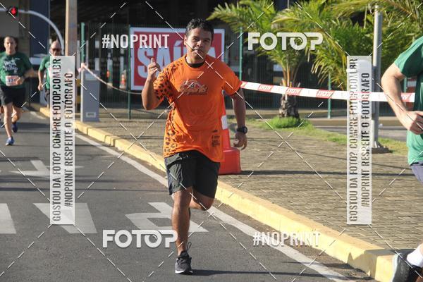 Buy your photos of the eventCORRIDA INDOR PRAIA DE VERO TERESINA SHOPPING on Fotop