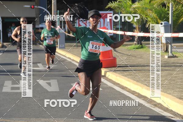 Buy your photos of the eventCORRIDA INDOR PRAIA DE VERO TERESINA SHOPPING on Fotop