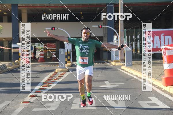 Buy your photos of the eventCORRIDA INDOR PRAIA DE VERO TERESINA SHOPPING on Fotop