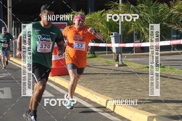 Buy your photos of the eventCORRIDA INDOR PRAIA DE VERO TERESINA SHOPPING on Fotop