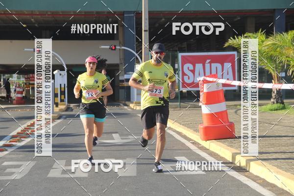 Buy your photos of the eventCORRIDA INDOR PRAIA DE VERO TERESINA SHOPPING on Fotop