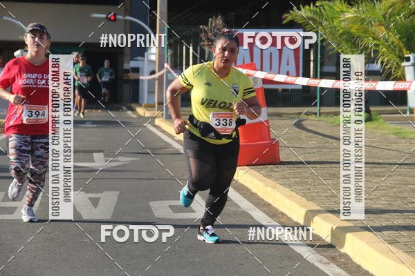 Buy your photos of the eventCORRIDA INDOR PRAIA DE VERO TERESINA SHOPPING on Fotop