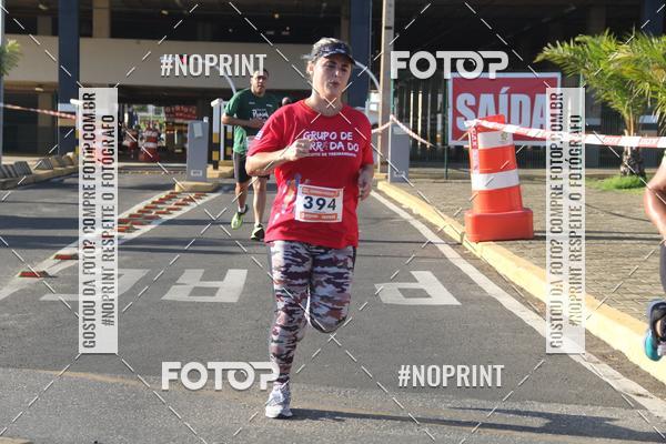 Buy your photos of the eventCORRIDA INDOR PRAIA DE VERO TERESINA SHOPPING on Fotop