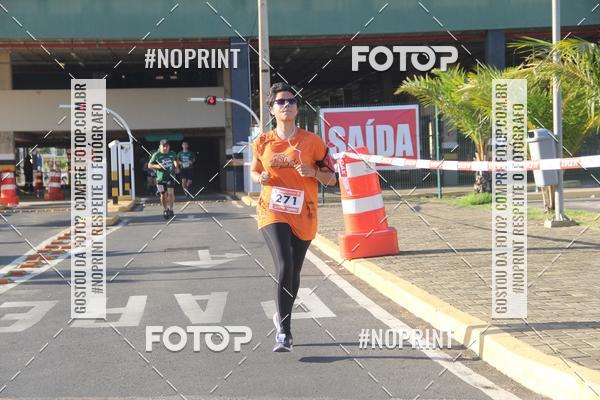 Buy your photos of the eventCORRIDA INDOR PRAIA DE VERO TERESINA SHOPPING on Fotop