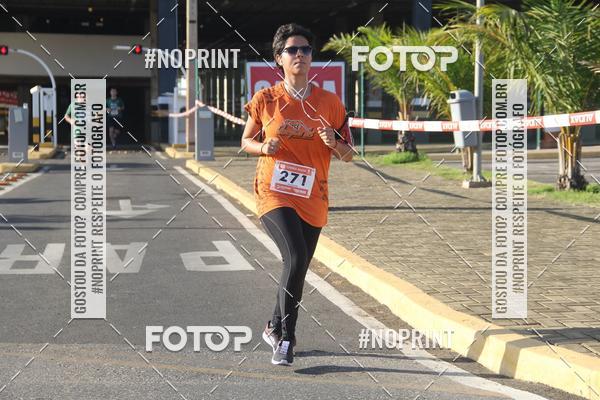 Buy your photos of the eventCORRIDA INDOR PRAIA DE VERO TERESINA SHOPPING on Fotop