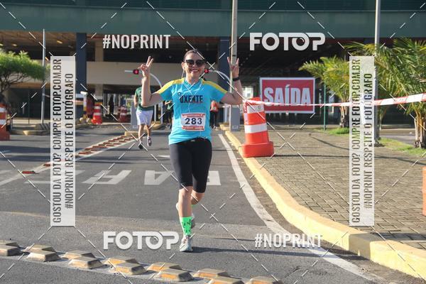 Buy your photos of the eventCORRIDA INDOR PRAIA DE VERO TERESINA SHOPPING on Fotop