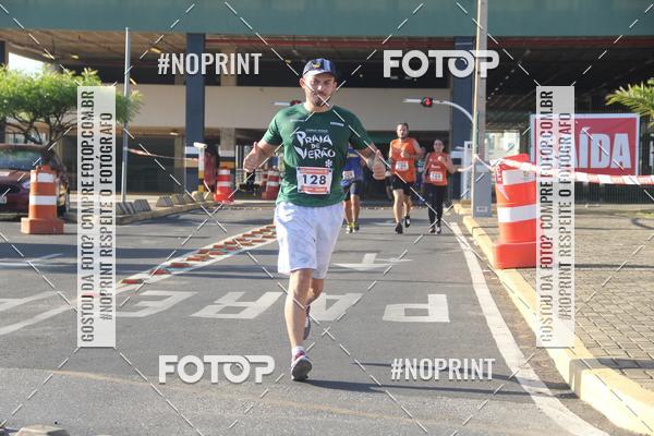 Buy your photos of the eventCORRIDA INDOR PRAIA DE VERO TERESINA SHOPPING on Fotop