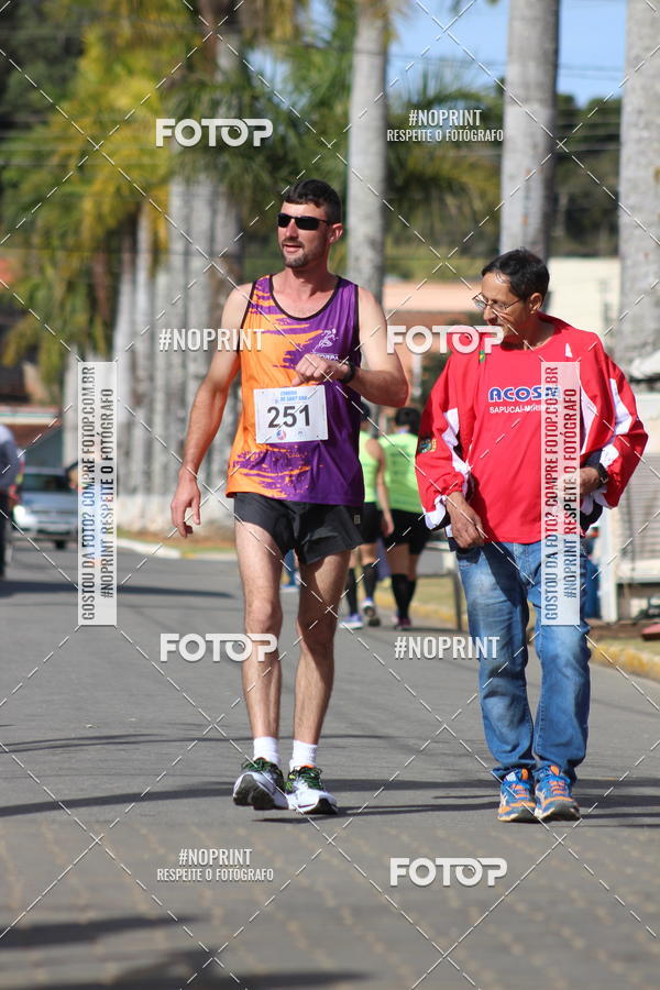 Buy your photos of the event3� Corrida de Sant'Ana - em Sapuca�-Mirim/MG on Fotop