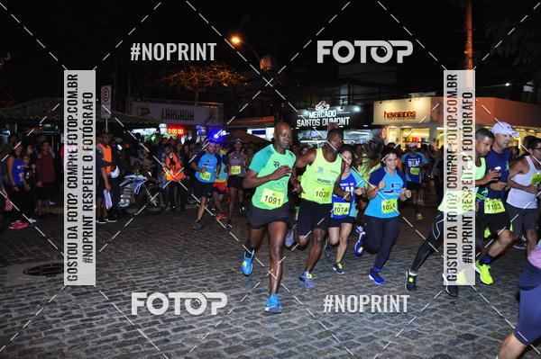 Buy your photos of the eventCircuito Night Run Lagos 2019 - Bzios on Fotop