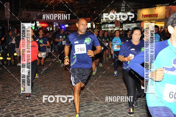 Buy your photos of the eventCircuito Night Run Lagos 2019 - Bzios on Fotop