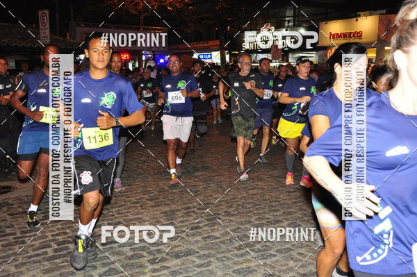 Buy your photos of the eventCircuito Night Run Lagos 2019 - Bzios on Fotop