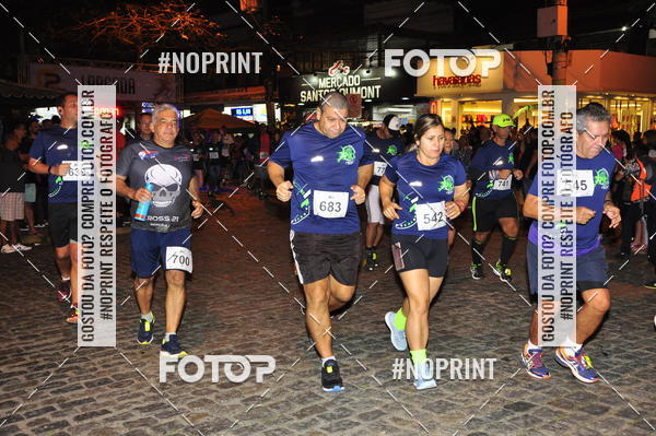 Buy your photos of the eventCircuito Night Run Lagos 2019 - Bzios on Fotop
