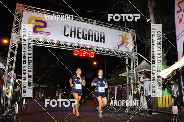 Buy your photos of the eventCircuito Night Run Lagos 2019 - Bzios on Fotop