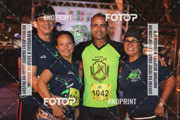 Buy your photos of the eventCircuito Night Run Lagos 2019 - Bzios on Fotop