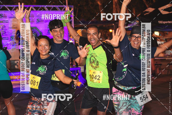 Buy your photos of the eventCircuito Night Run Lagos 2019 - Bzios on Fotop