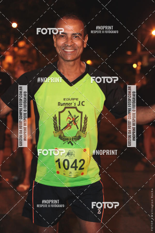Buy your photos of the eventCircuito Night Run Lagos 2019 - Bzios on Fotop
